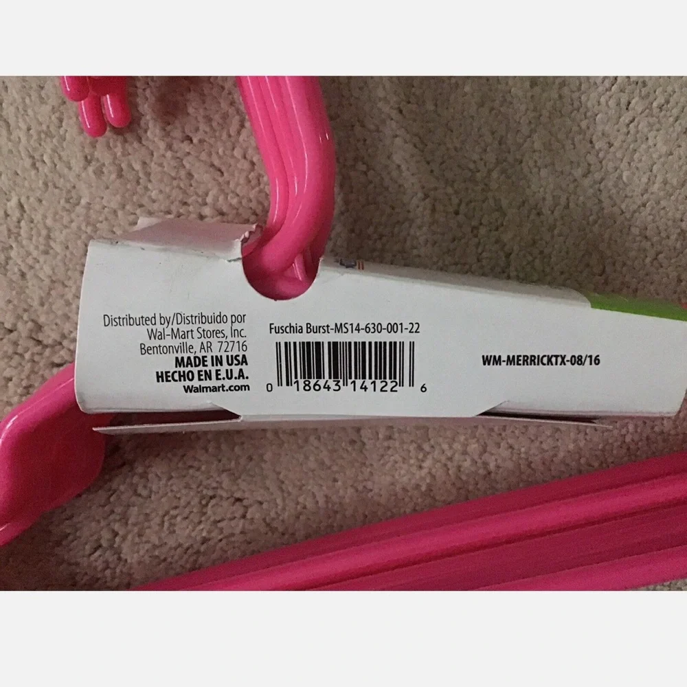 Mainstays Kids: Plastic Hangers: Pack of 10 - Brand New! 💗